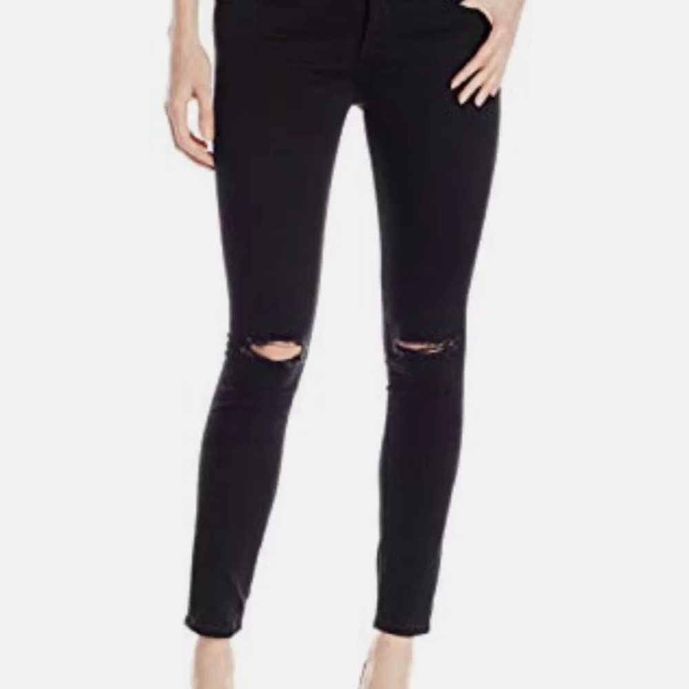 Lucky Brand Low Rise Lolita Skinny Jeans Distressed Knee Stretchy Size  8 / 29
